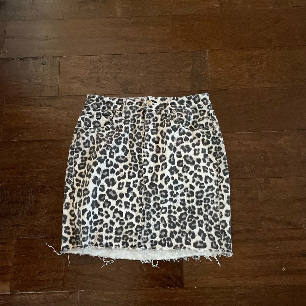 Good American cheetah jean skirt